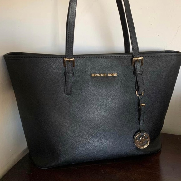 Michael Kors Bag - Picture 1 of 2